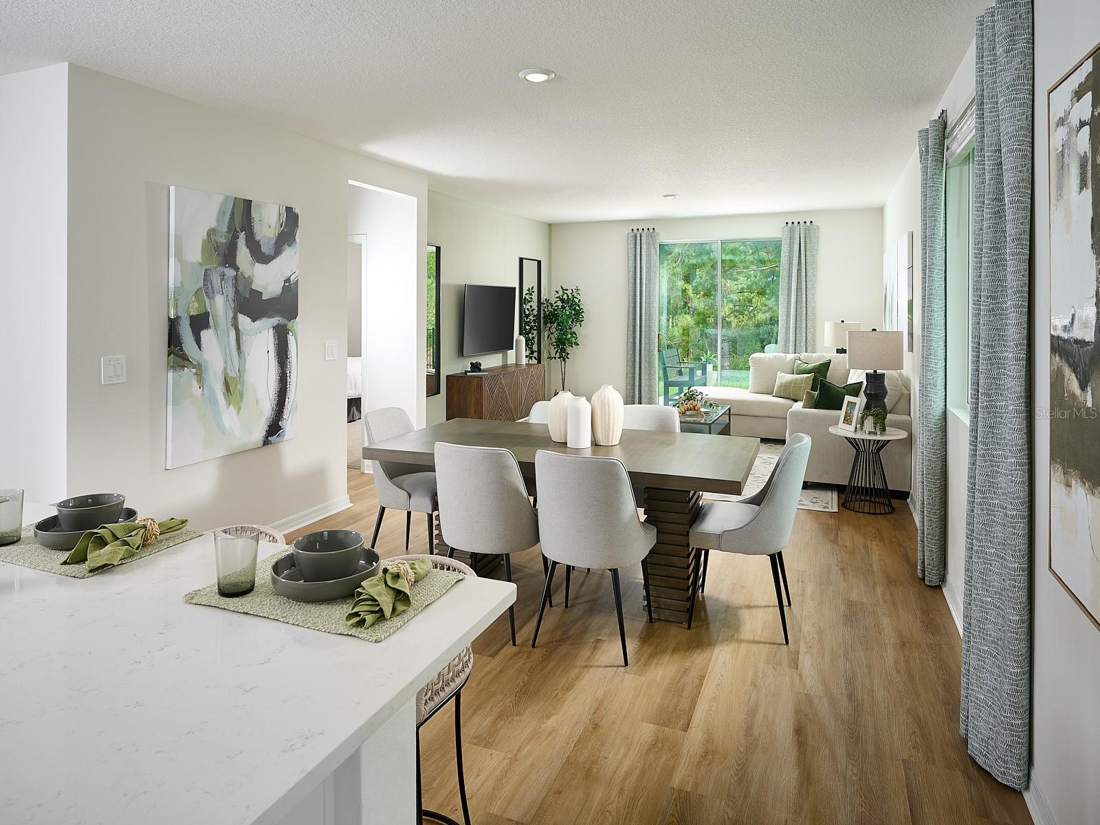 Image 5 of 21 For 9138 Dalera Cove