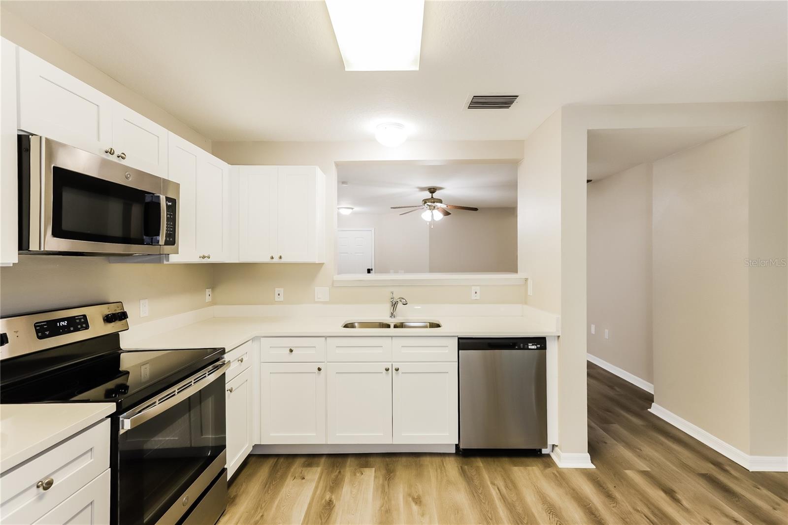 Image 5 of 15 For 11815 Prickly Pear Way