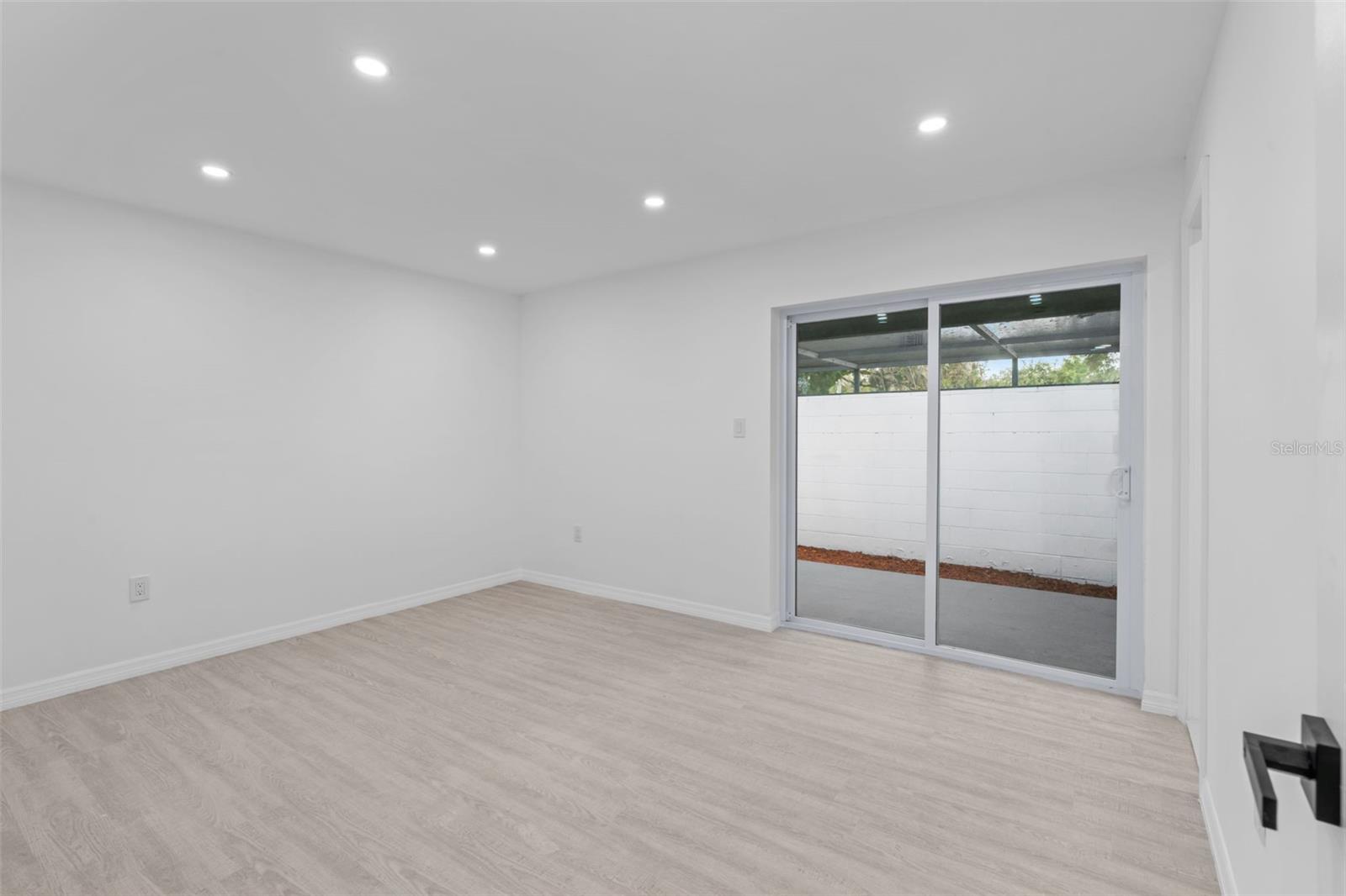 Image 15 of 31 For 6213 Gamble Drive