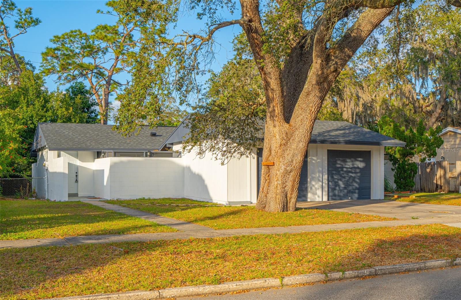 Image 2 of 31 For 6213 Gamble Drive