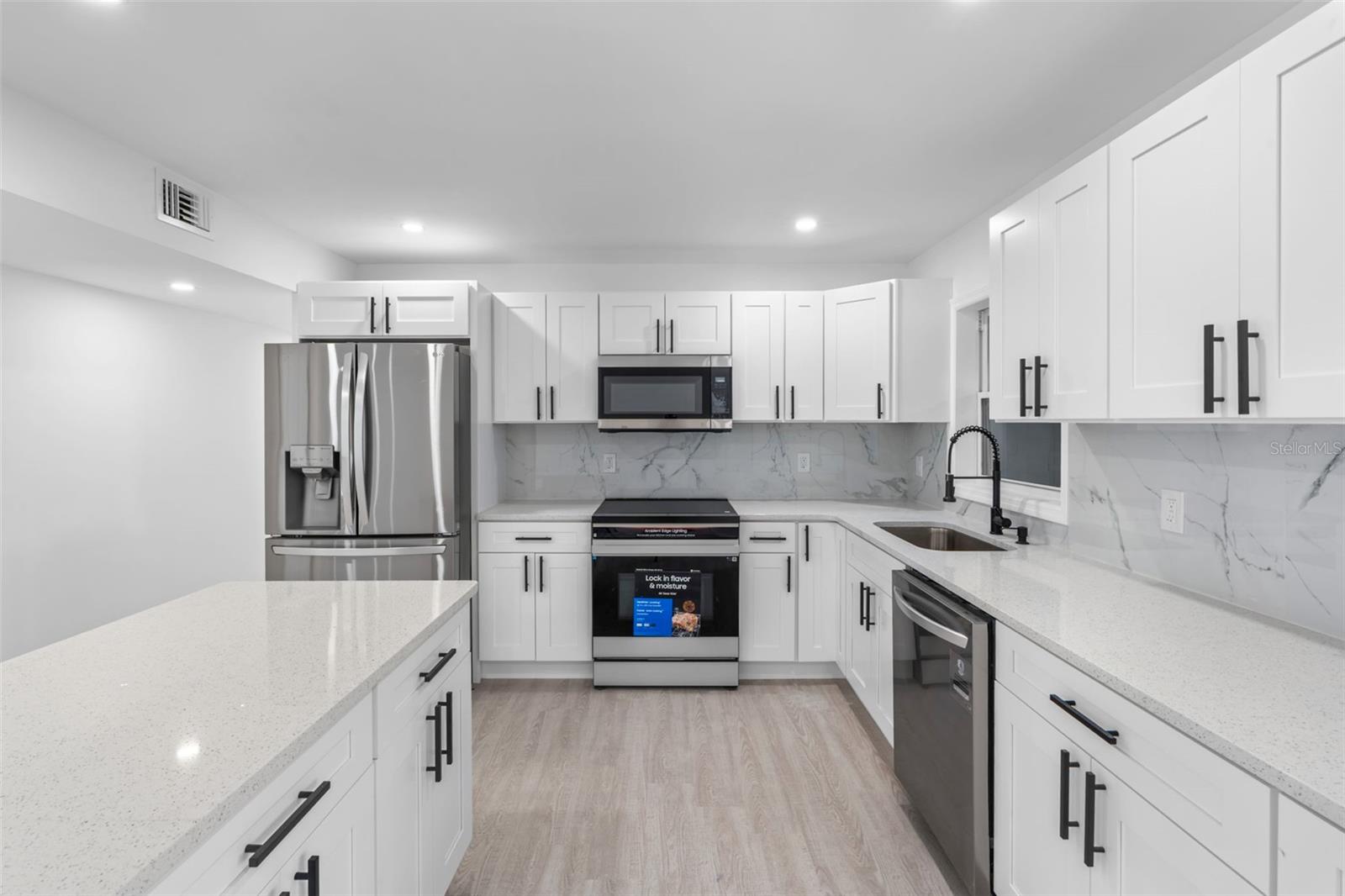 Image 5 of 31 For 6213 Gamble Drive