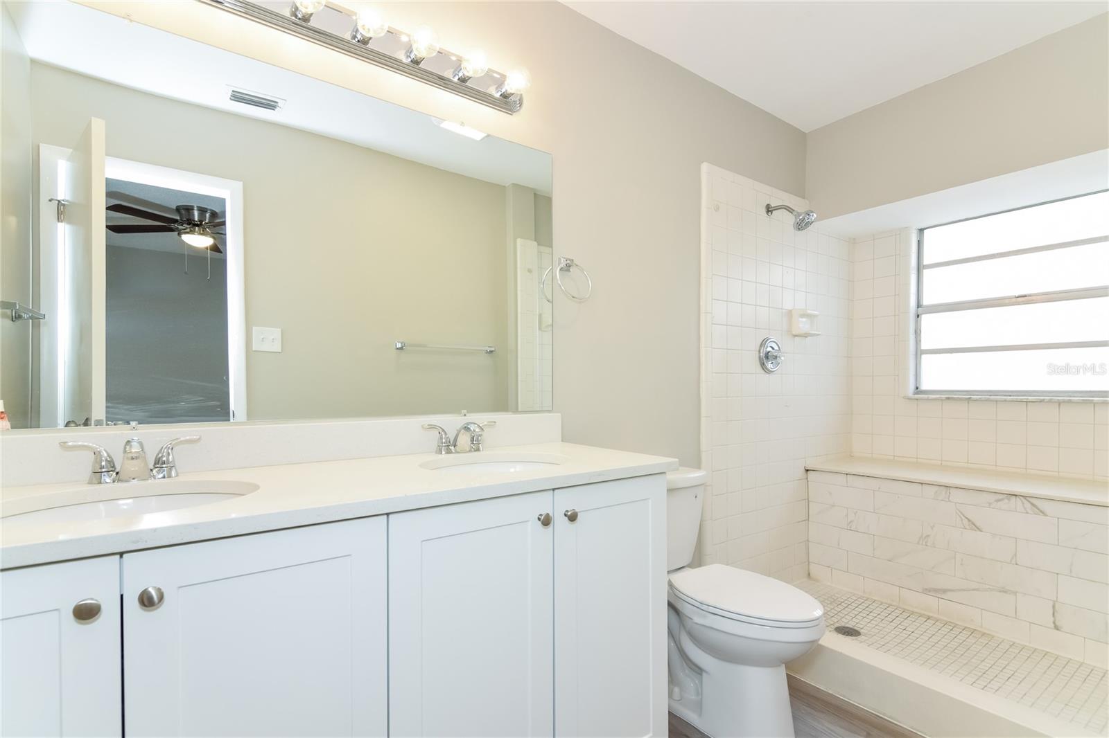 Image 11 of 16 For 13210 Silvercreek Drive