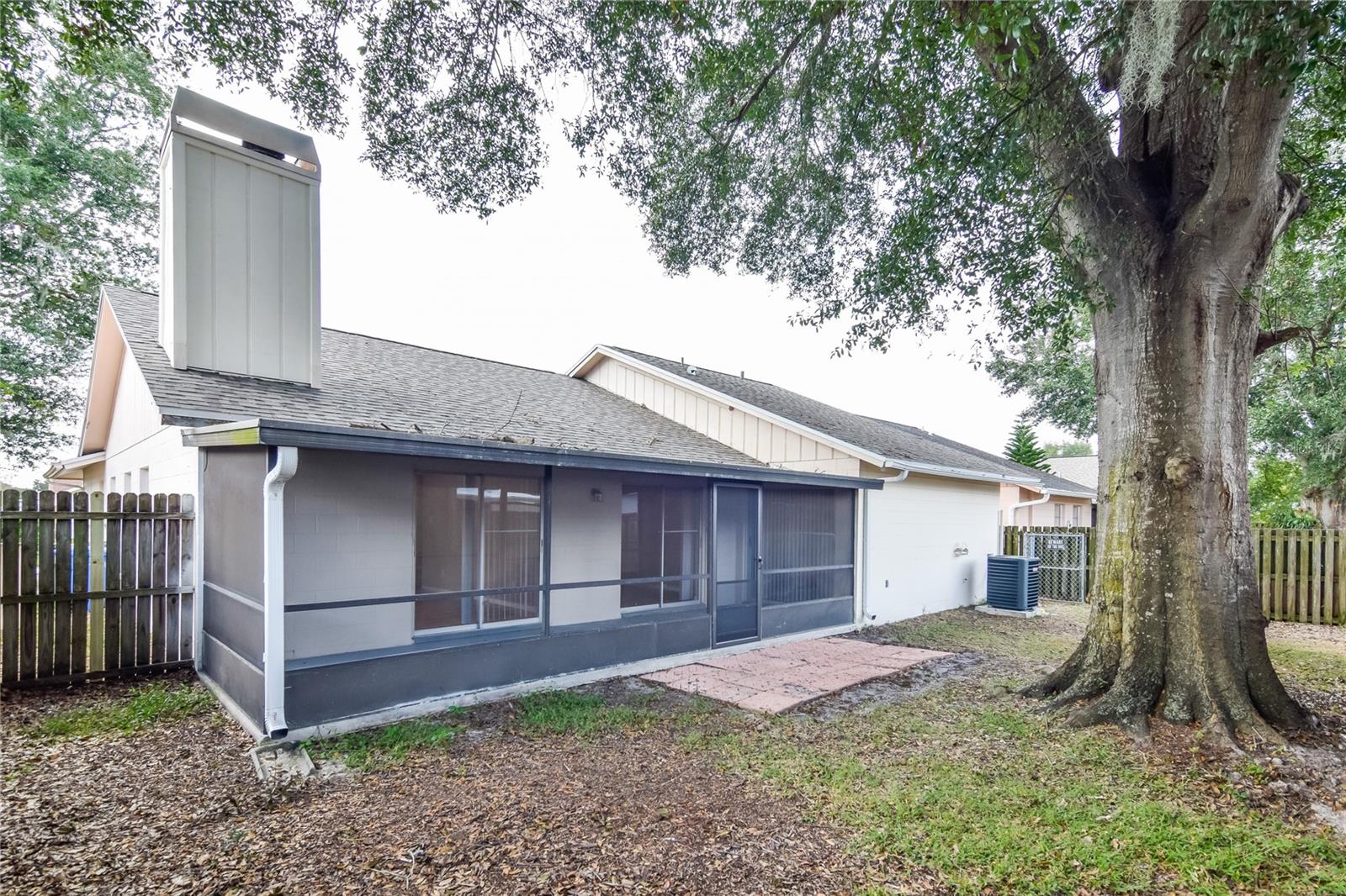 Image 13 of 16 For 13210 Silvercreek Drive