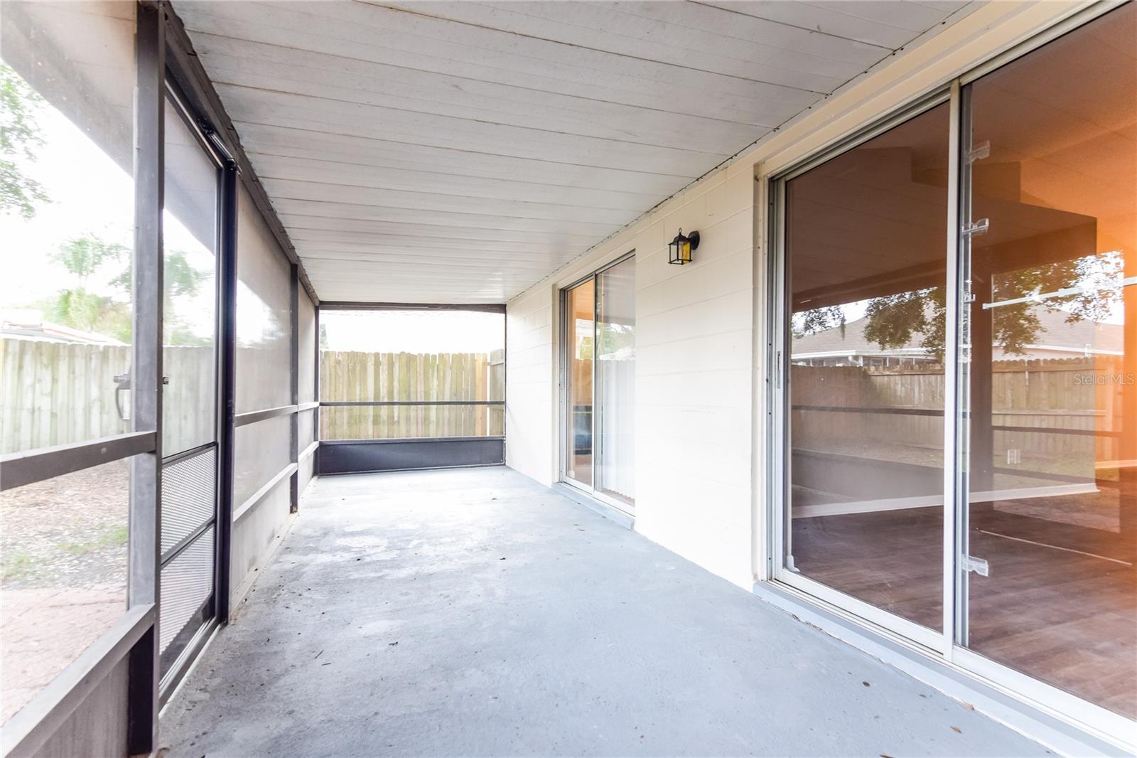 Image 15 of 16 For 13210 Silvercreek Drive