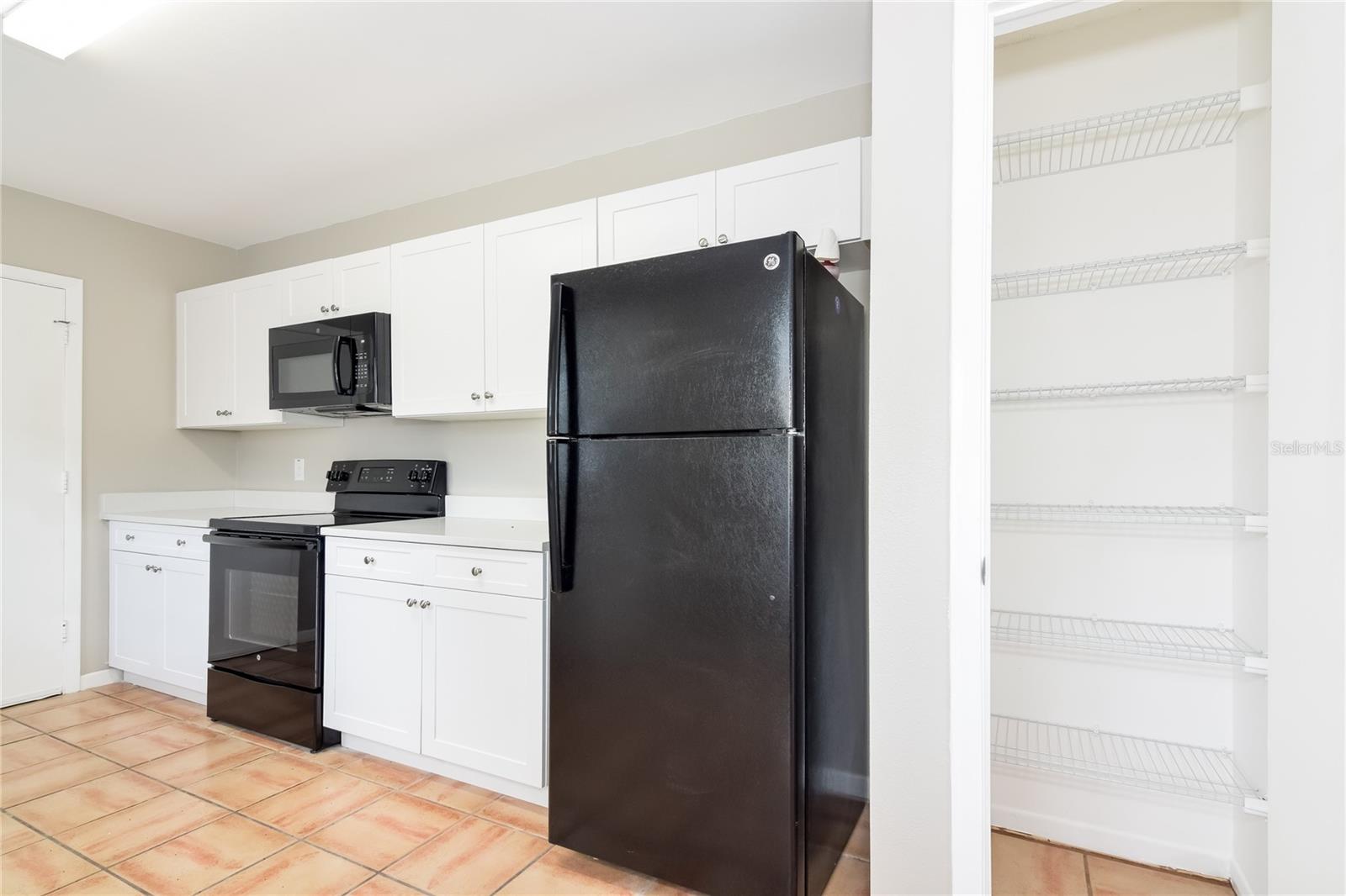 Image 5 of 16 For 13210 Silvercreek Drive