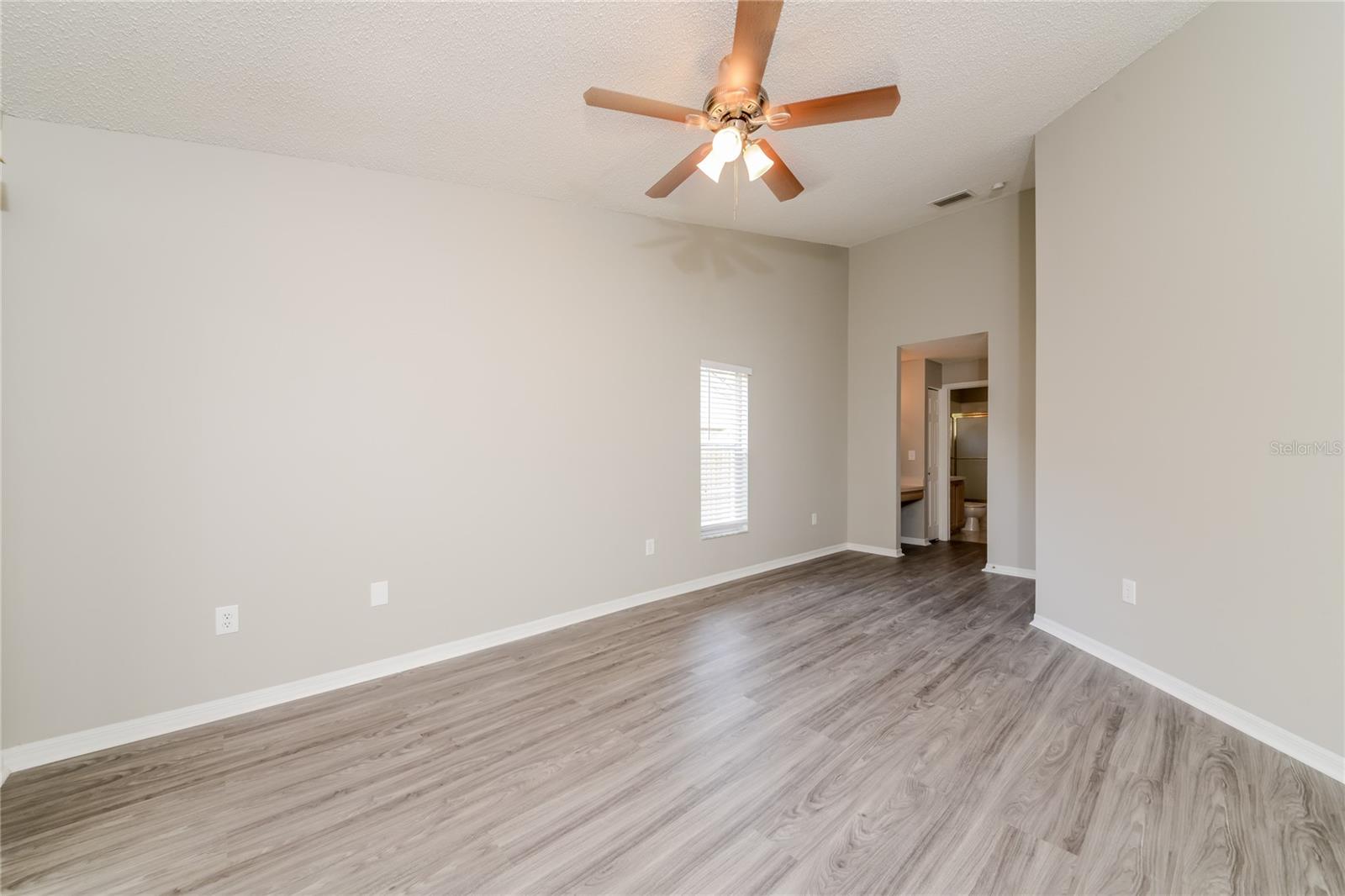 Image 9 of 16 For 1216 Grassy Meadow Place