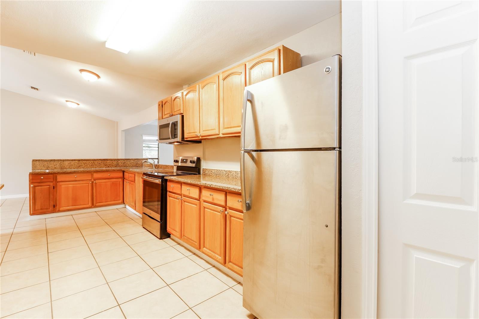 Image 7 of 16 For 3053 Stanton Avenue