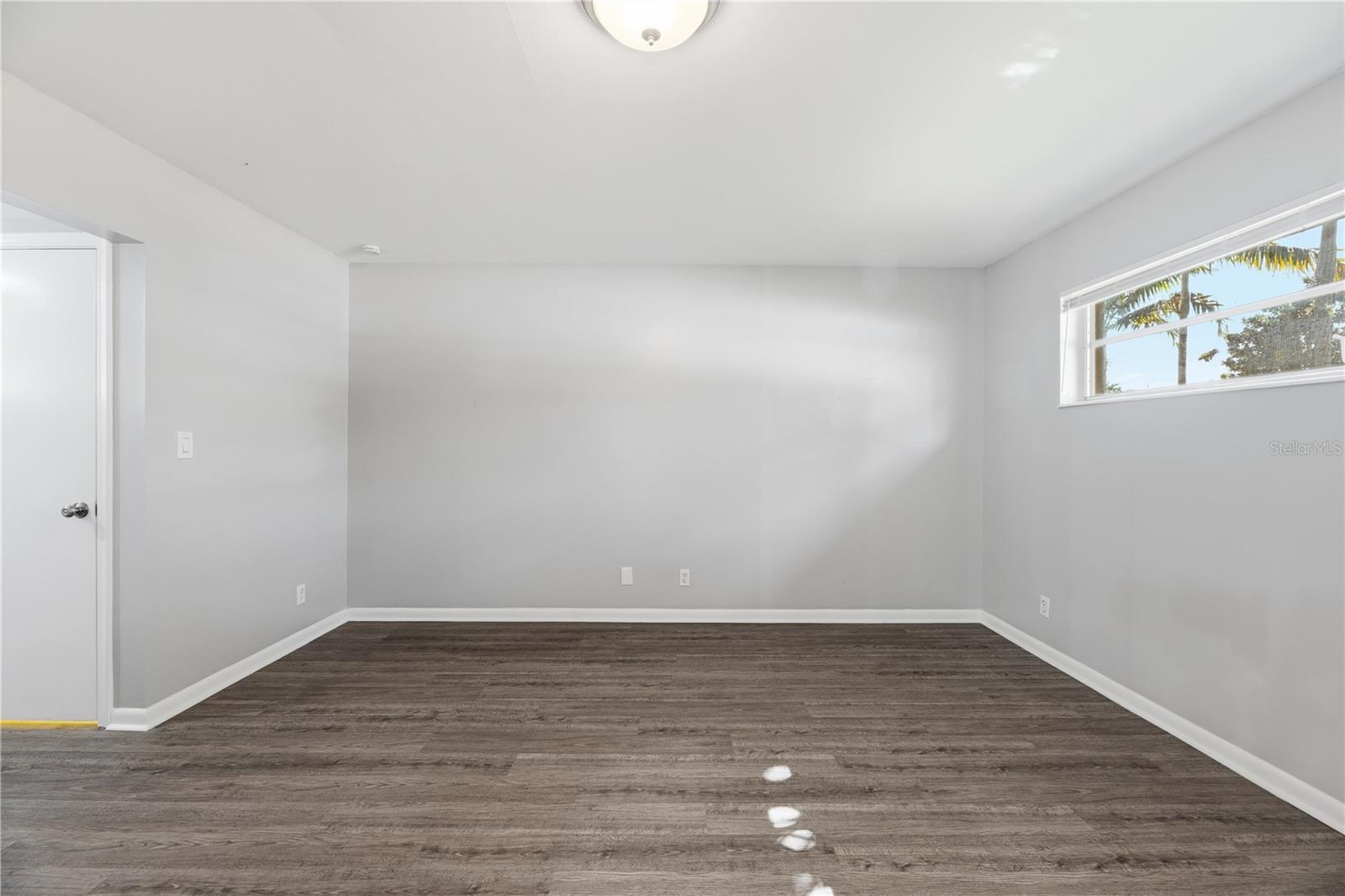 Image 18 of 33 For 1170 26th Avenue