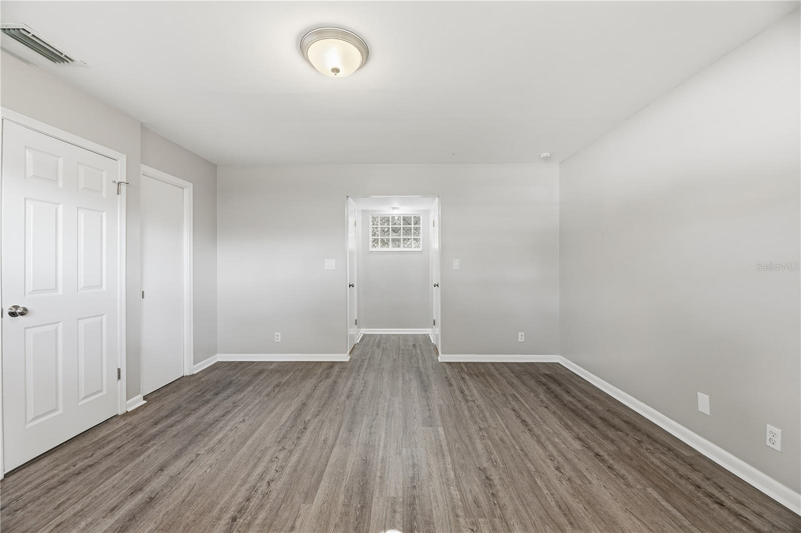 Image 20 of 33 For 1170 26th Avenue