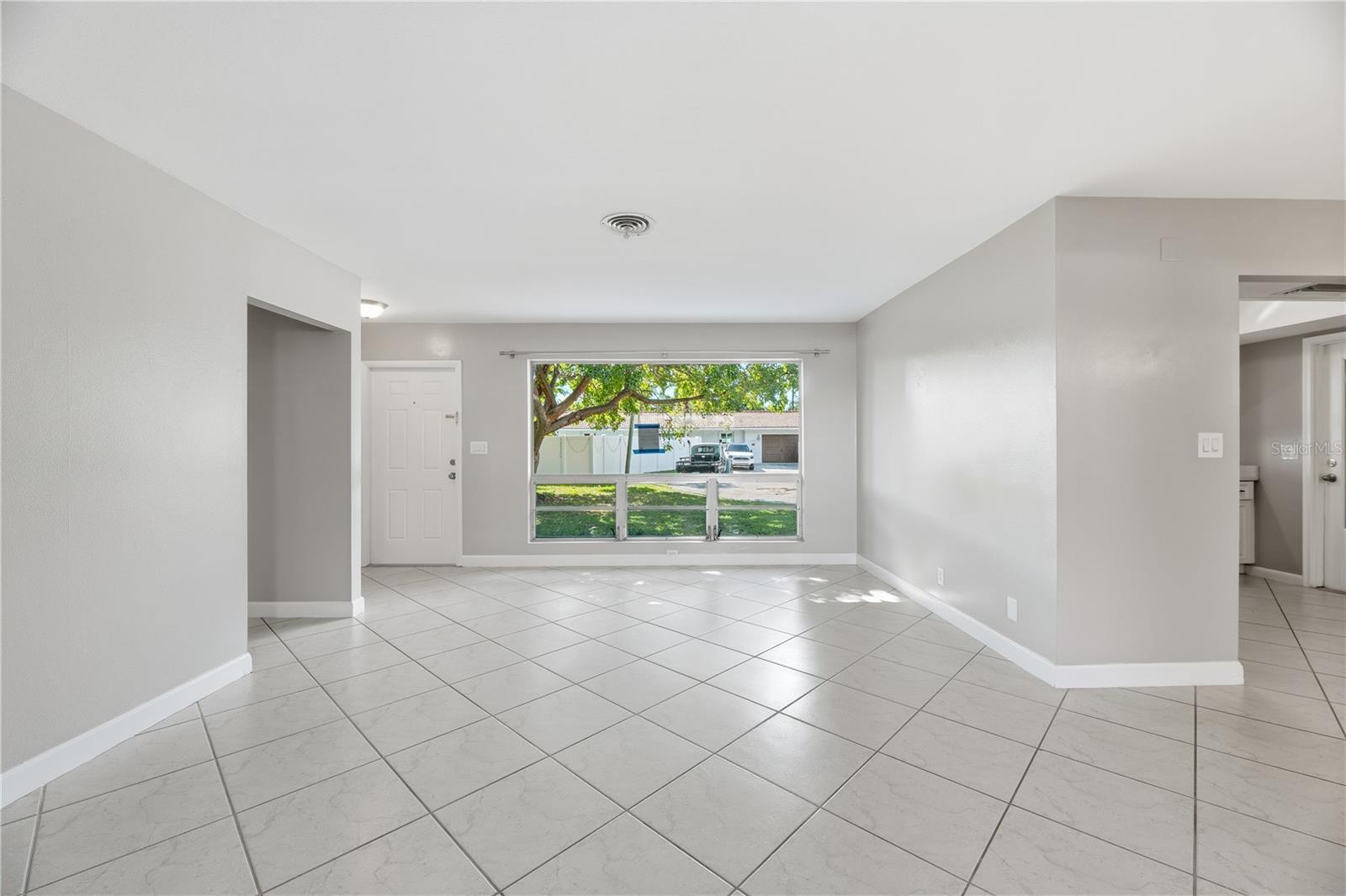 Image 9 of 33 For 1170 26th Avenue