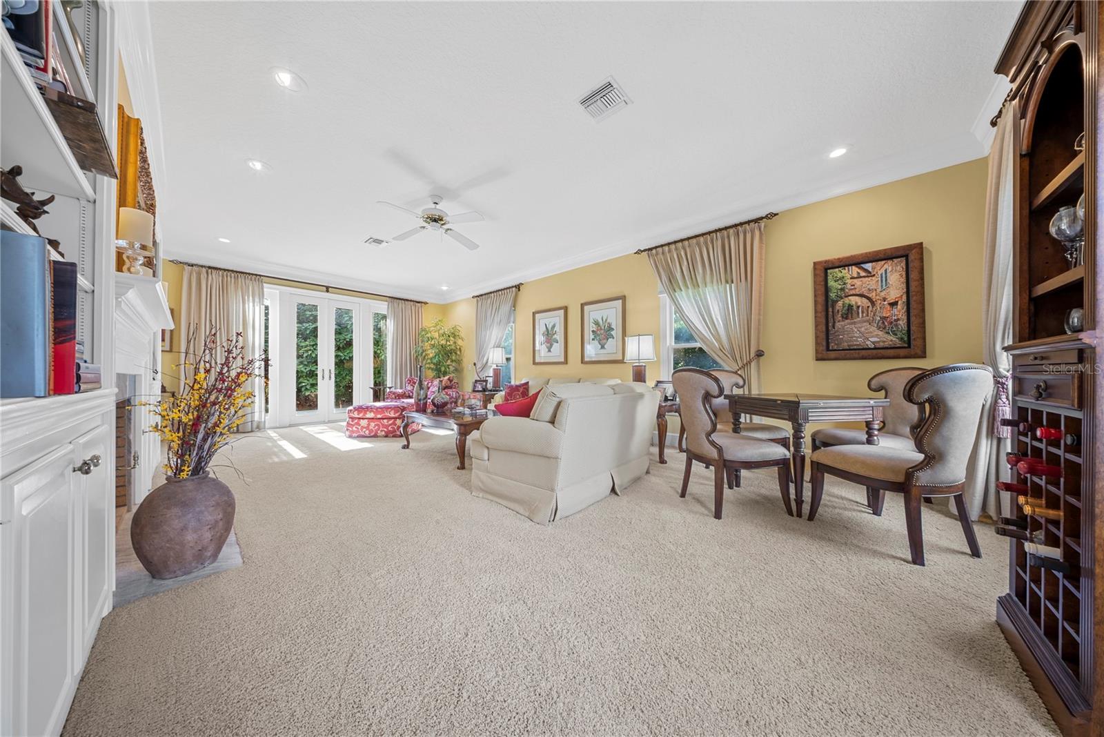 Image 13 of 63 For 9324 Thurloe Place