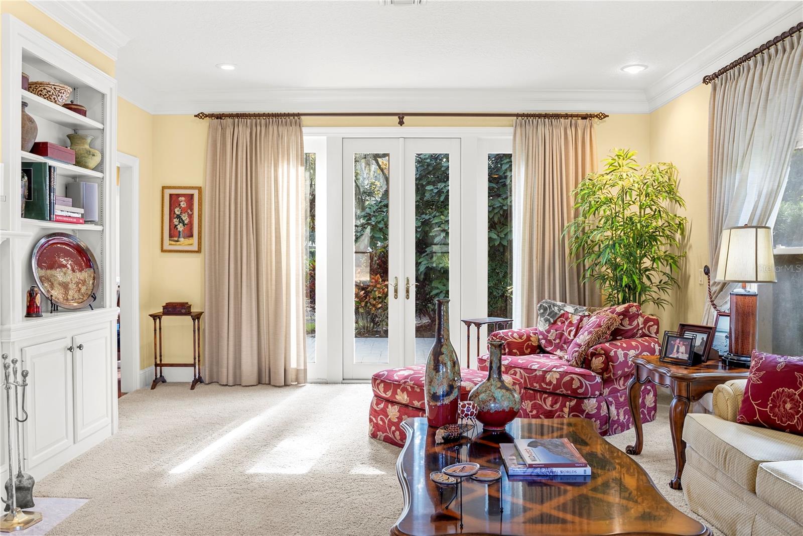 Image 16 of 63 For 9324 Thurloe Place