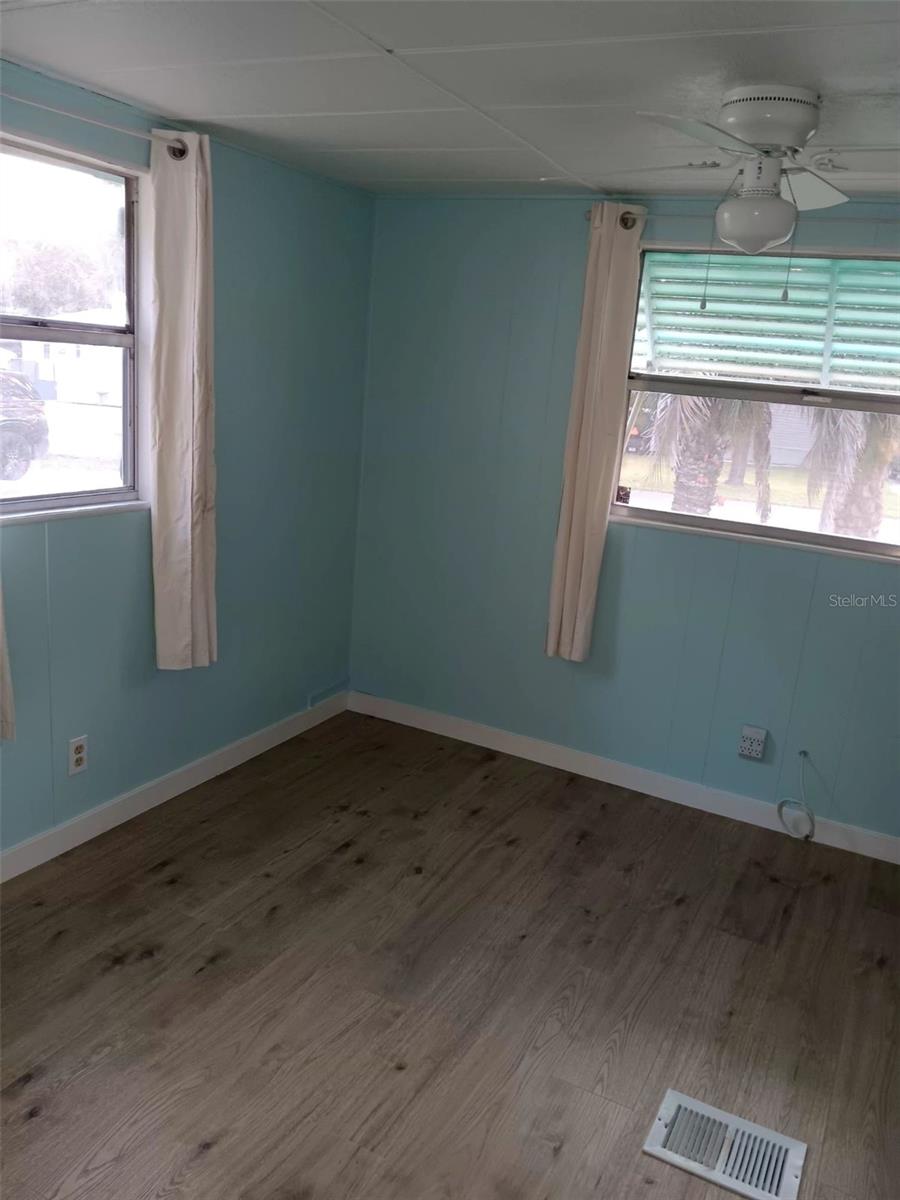 Image 12 of 36 For 5609 Hancock Drive