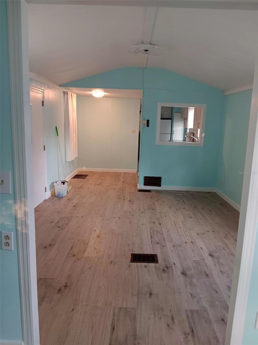 Image 14 of 36 For 5609 Hancock Drive