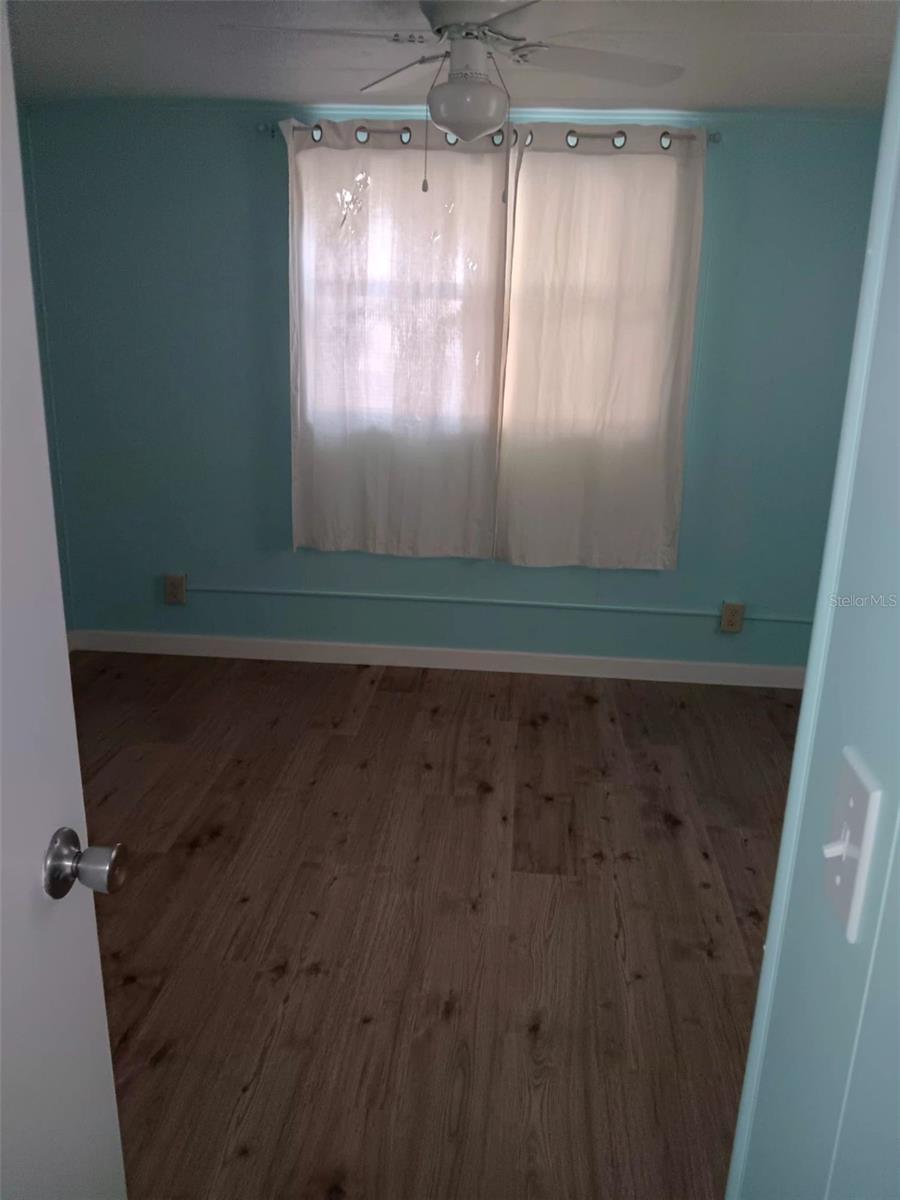 Image 19 of 36 For 5609 Hancock Drive