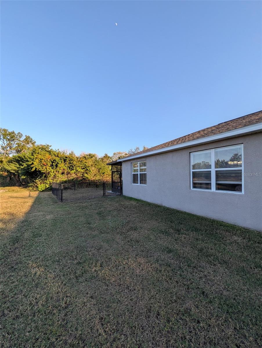 Image 4 of 40 For 7051 Chatum Light Run