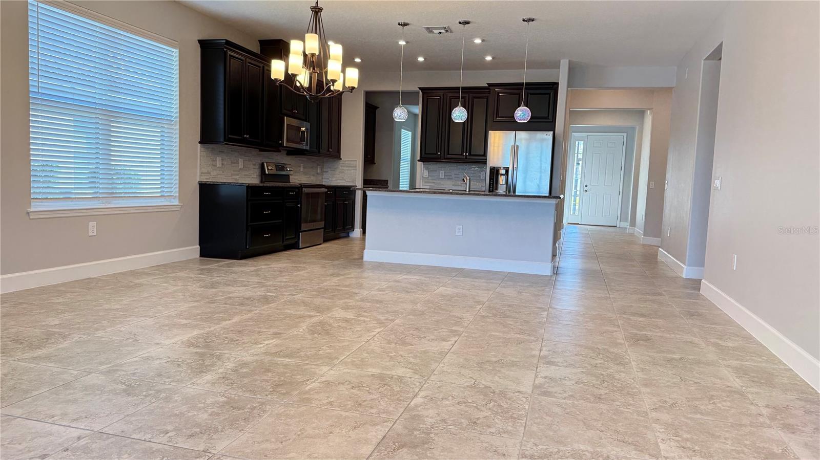 Image 11 of 48 For 3964 Carrick Bend Dr