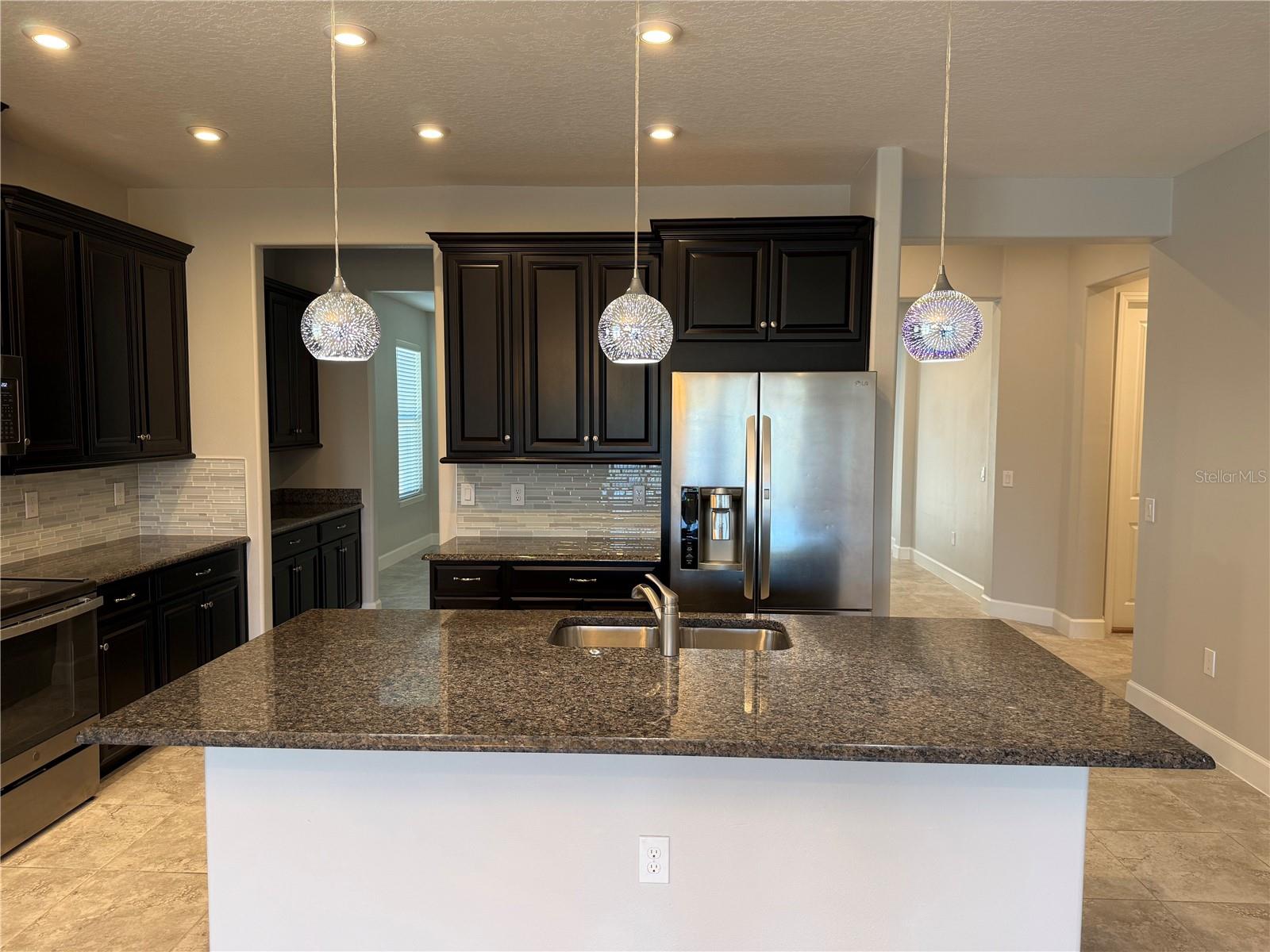 Image 15 of 48 For 3964 Carrick Bend Dr