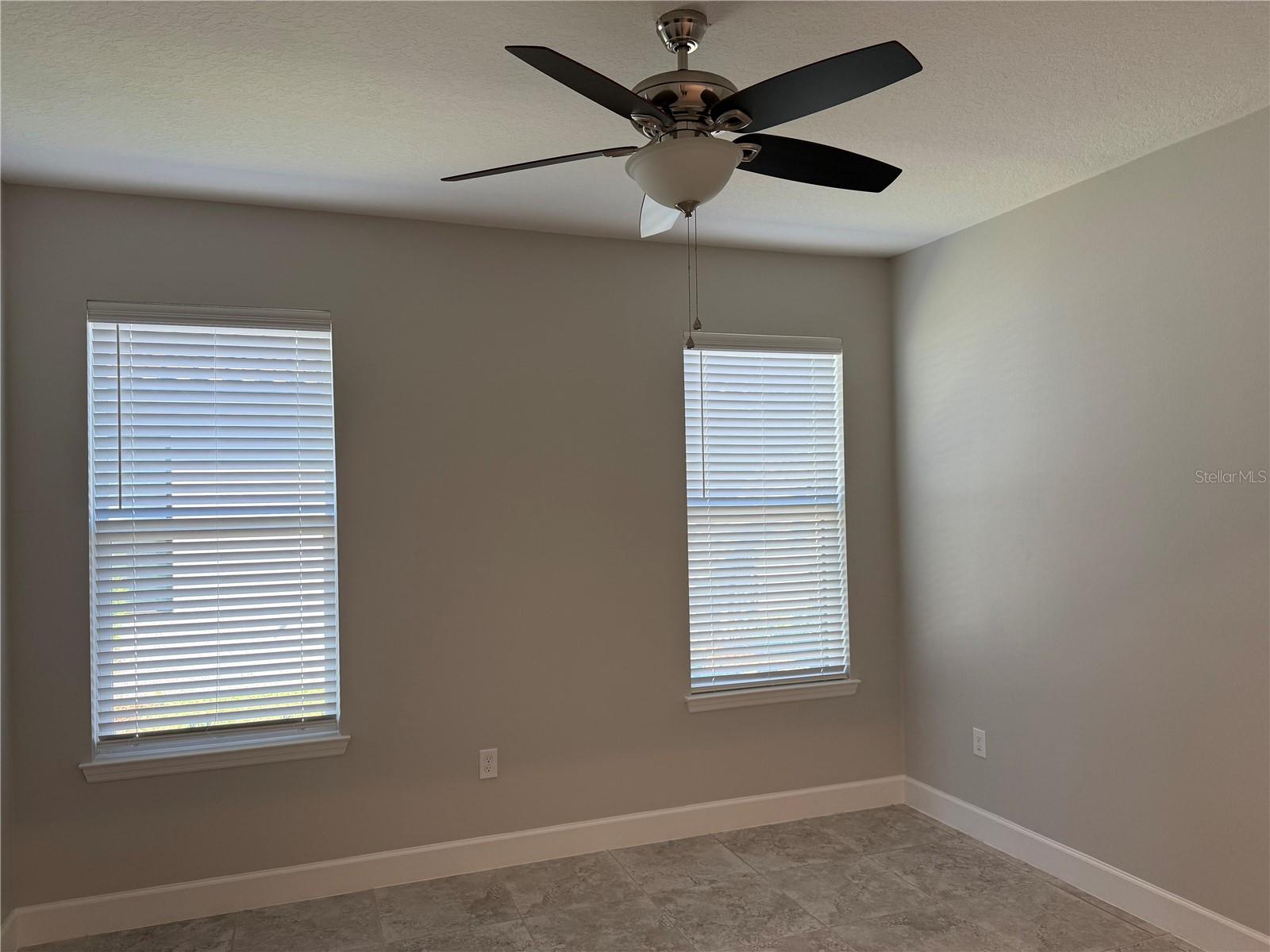 Image 25 of 48 For 3964 Carrick Bend Dr