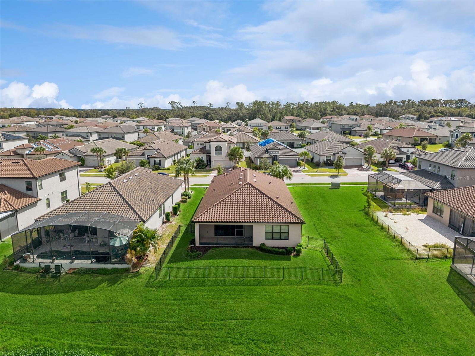 Image 6 of 48 For 3964 Carrick Bend Dr