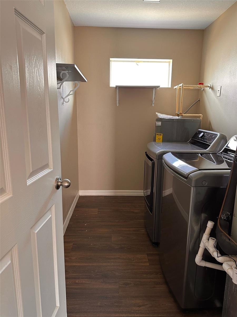 Image 10 of 20 For 4036 11th Street E