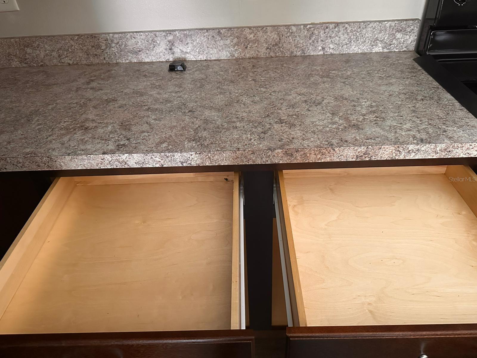 Image 7 of 20 For 4036 11th Street E