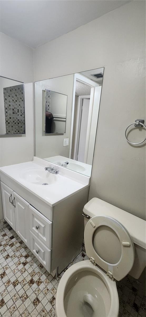 Image 11 of 12 For 8650 Sw 133rd Avenue 214