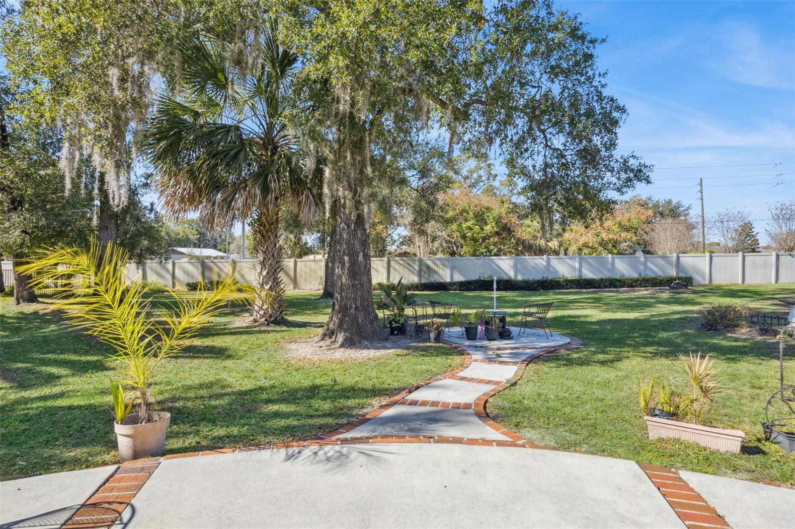 Image 26 of 36 For 1546 Stormway Court