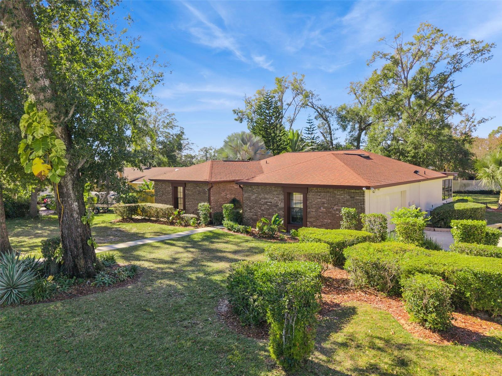 Image 27 of 36 For 1546 Stormway Court