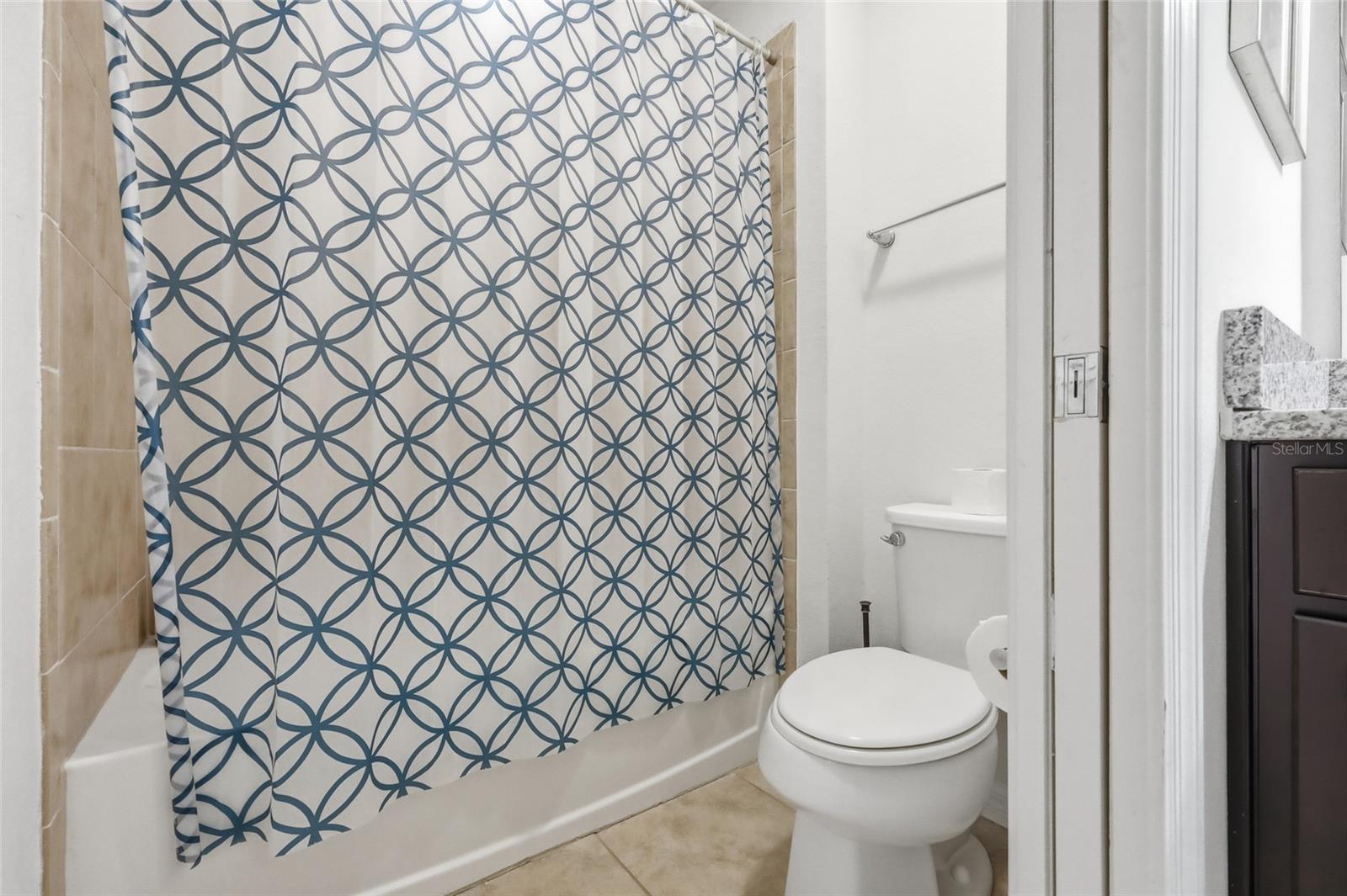 Image 27 of 45 For 8851 Geneve Court