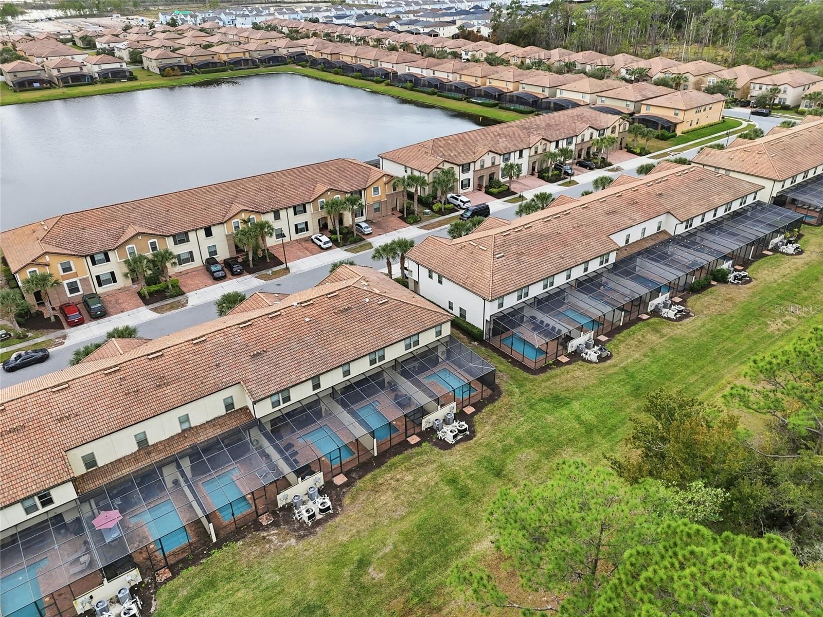 Image 37 of 45 For 8851 Geneve Court