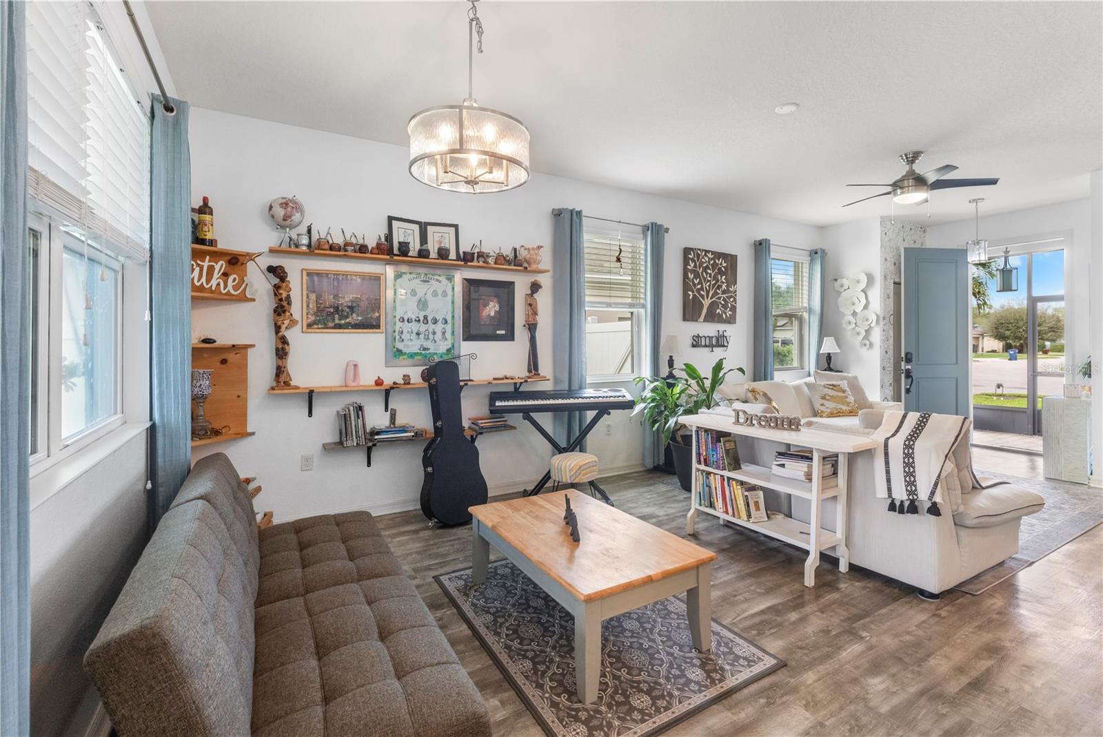 Image 22 of 31 For 110 65th Avenue E