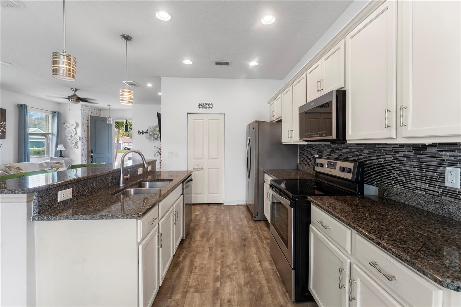 Image 3 of 31 For 110 65th Avenue E