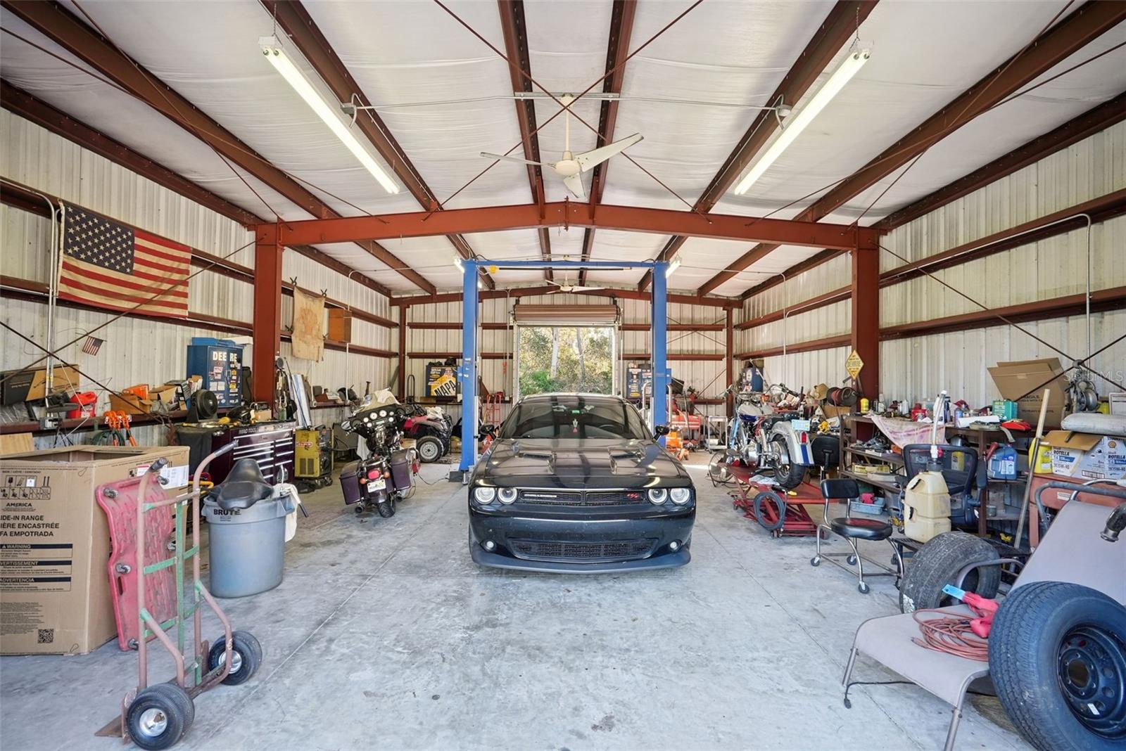 Image 32 of 44 For 3175 Sixma Road