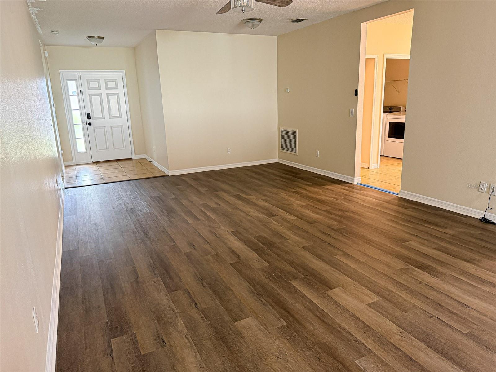 Image 2 of 24 For 2203 Anoka Way