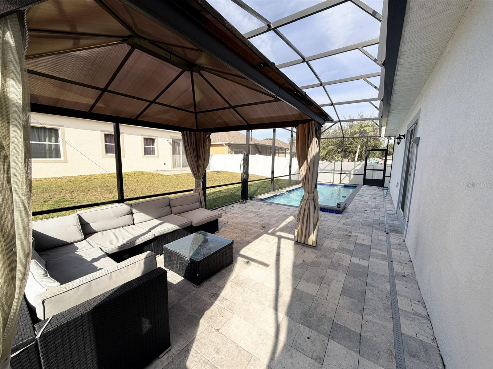 Image 23 of 24 For 2203 Anoka Way