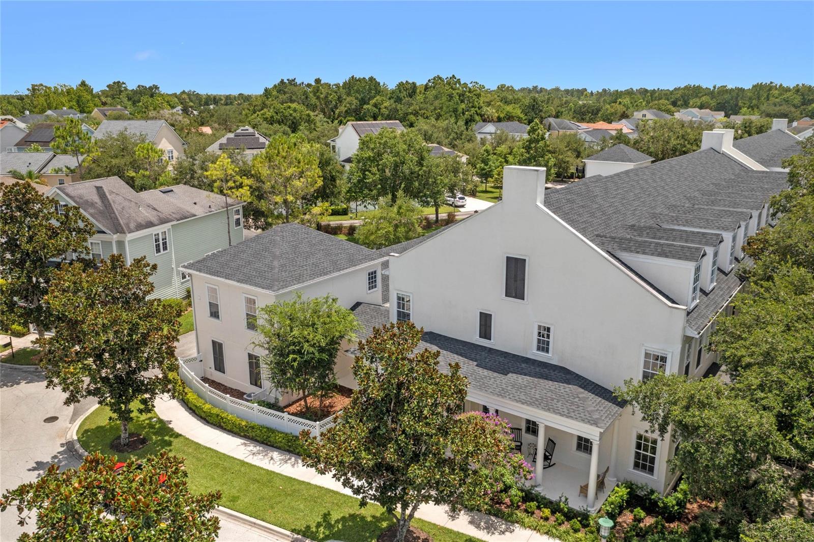 Image 22 of 23 For 915 Greenlawn Street