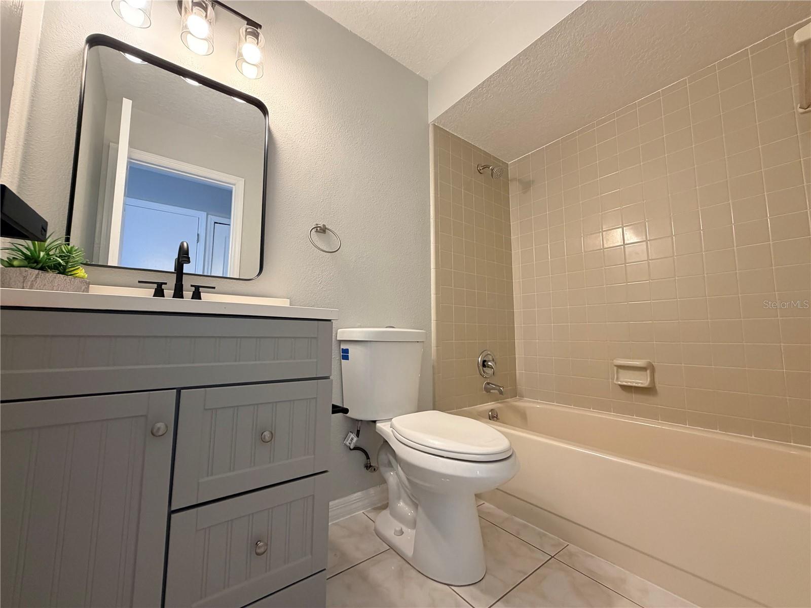 Image 16 of 18 For 2731 Adela Avenue