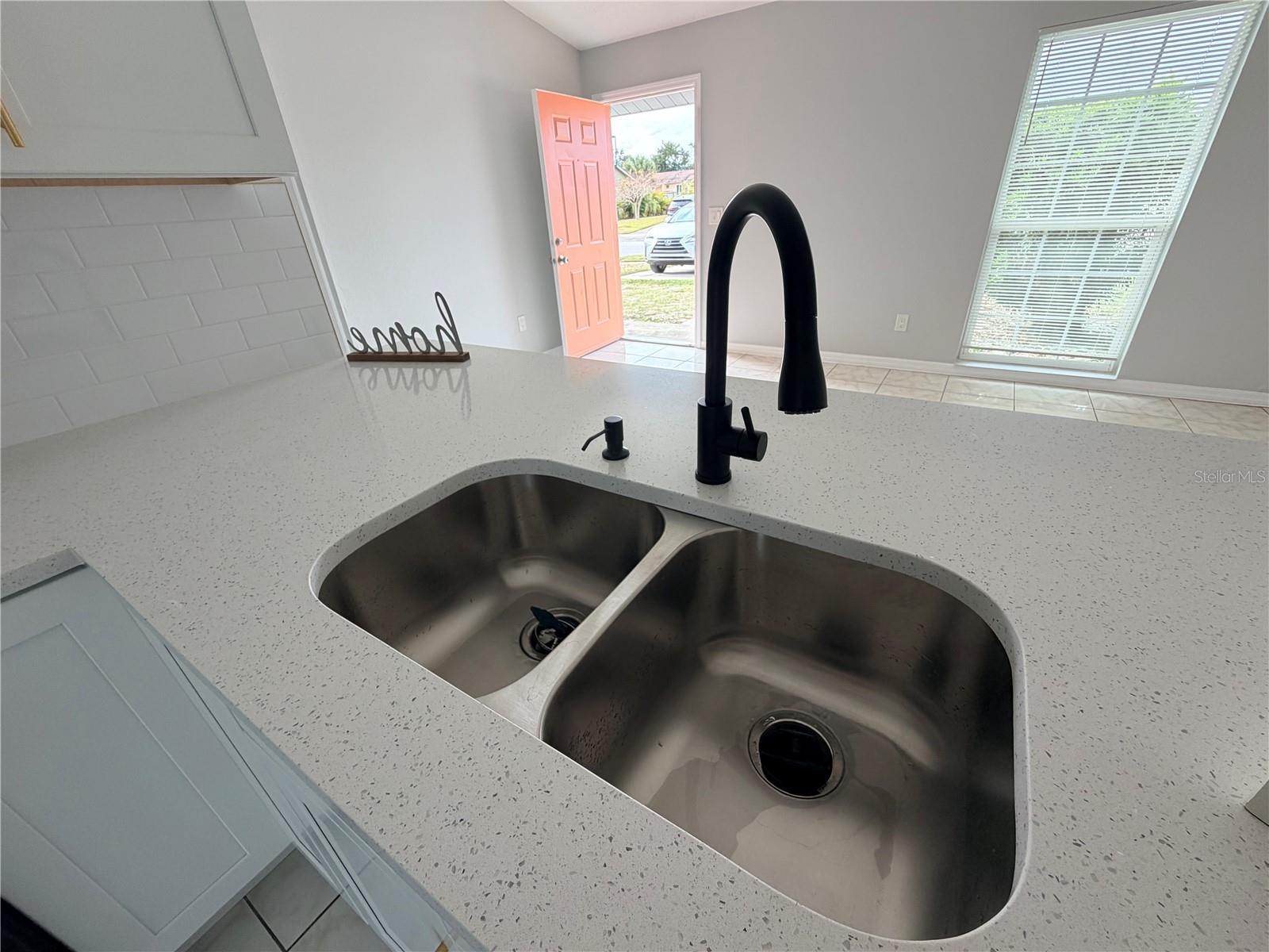 Image 9 of 18 For 2731 Adela Avenue