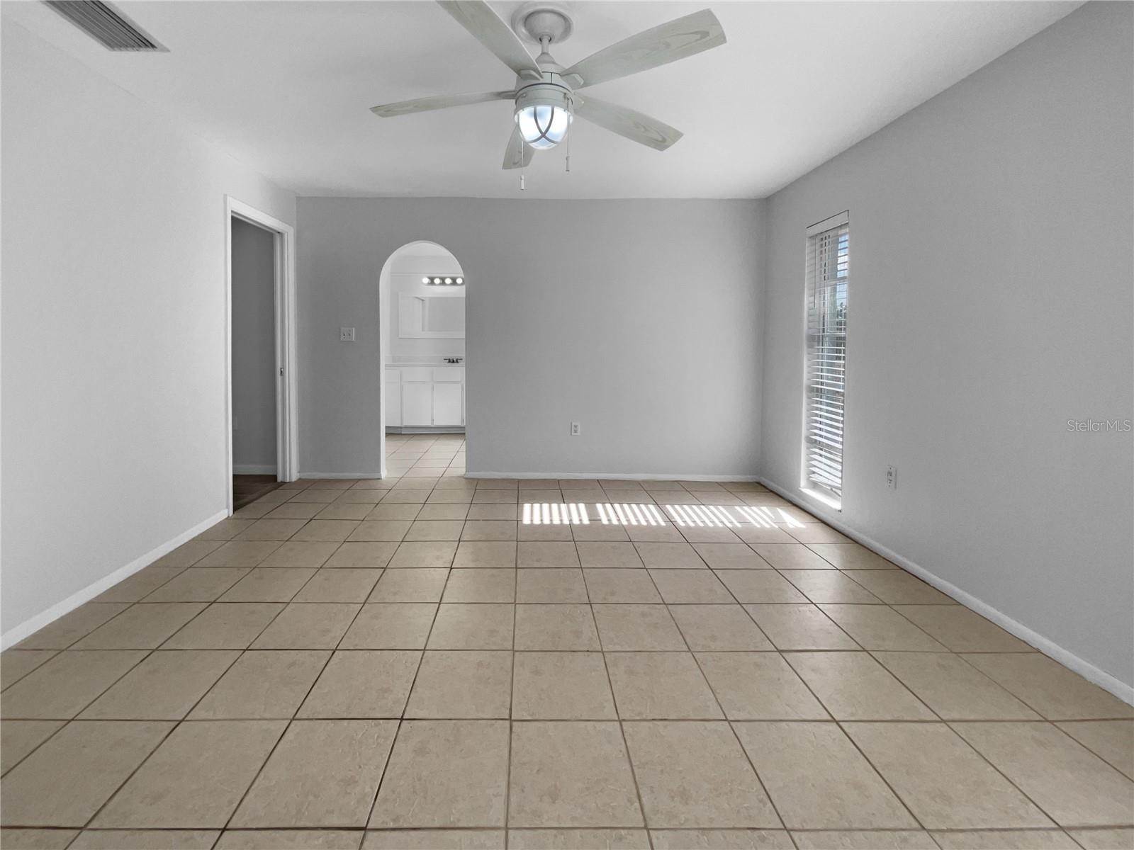 Image 17 of 29 For 510 Margarita Avenue