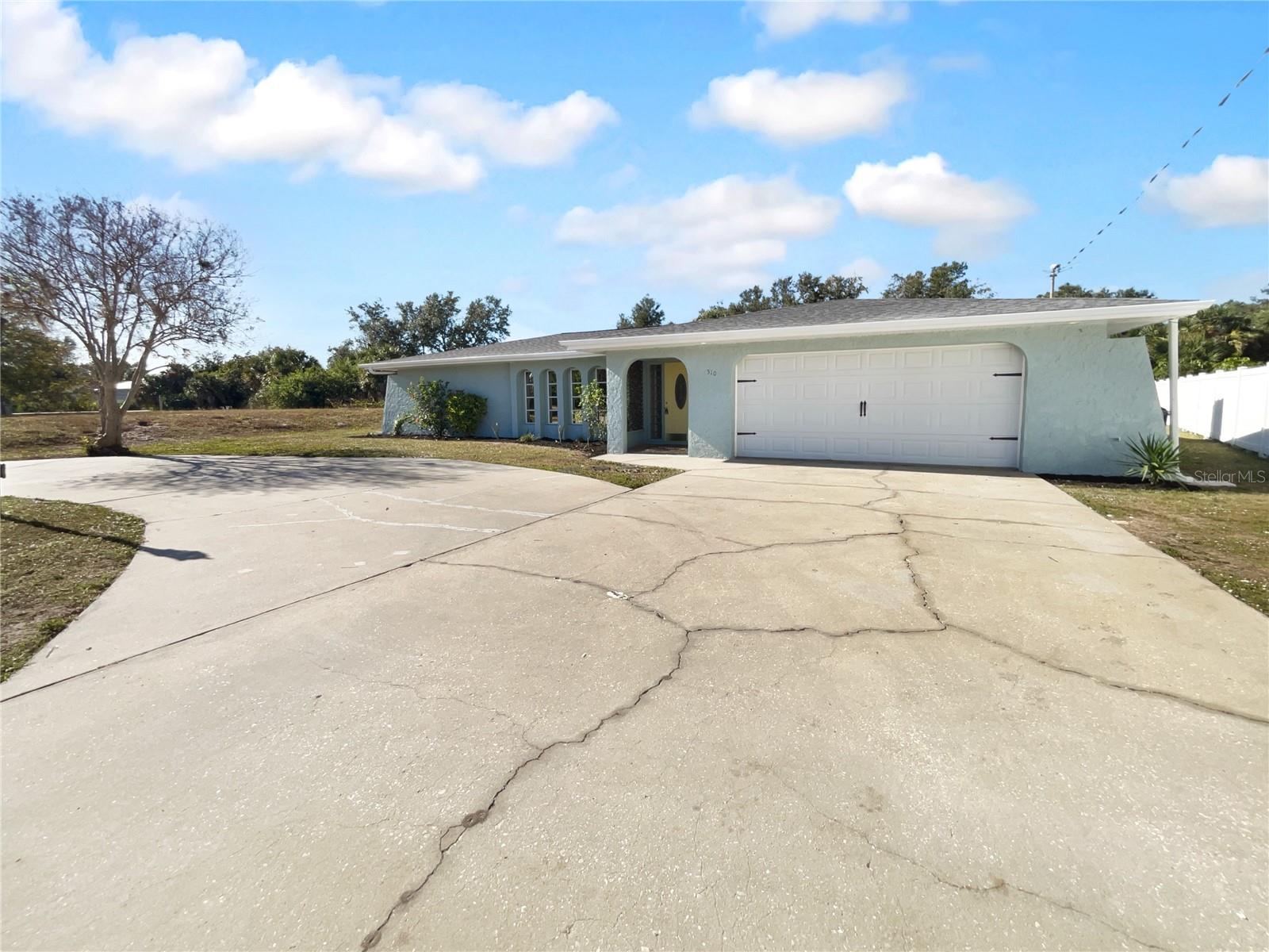 Image 2 of 29 For 510 Margarita Avenue