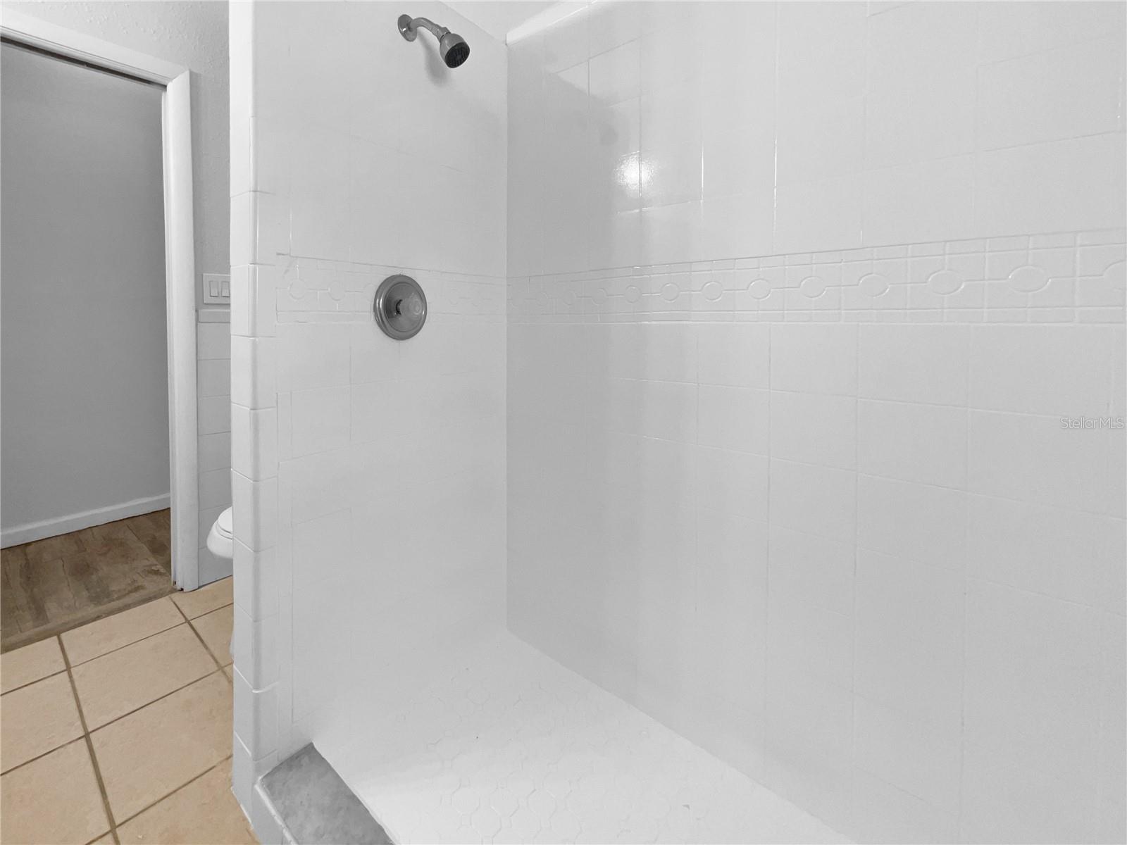 Image 20 of 29 For 510 Margarita Avenue