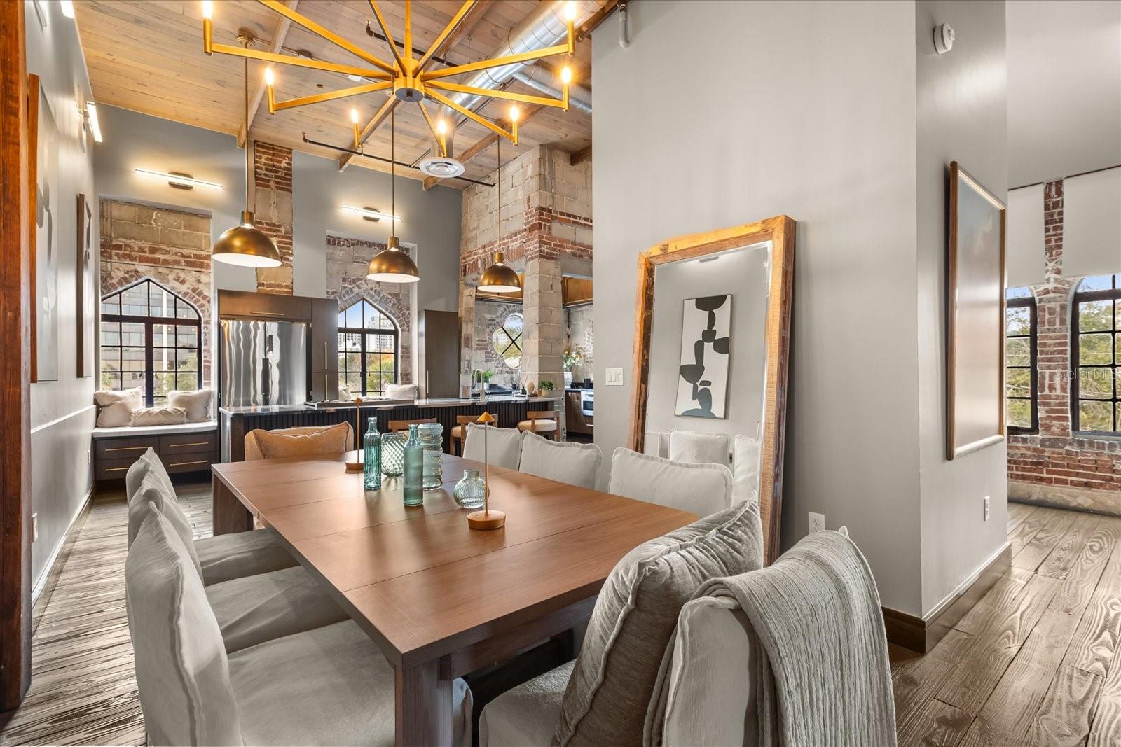 Image 17 of 87 For 601 Ridgewood Street