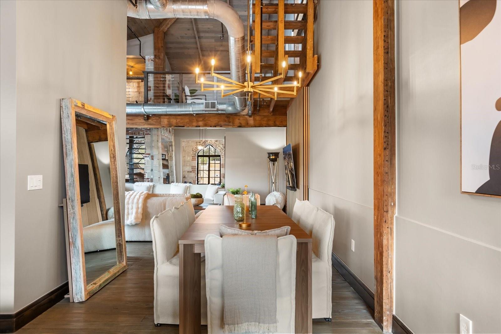 Image 18 of 87 For 601 Ridgewood Street