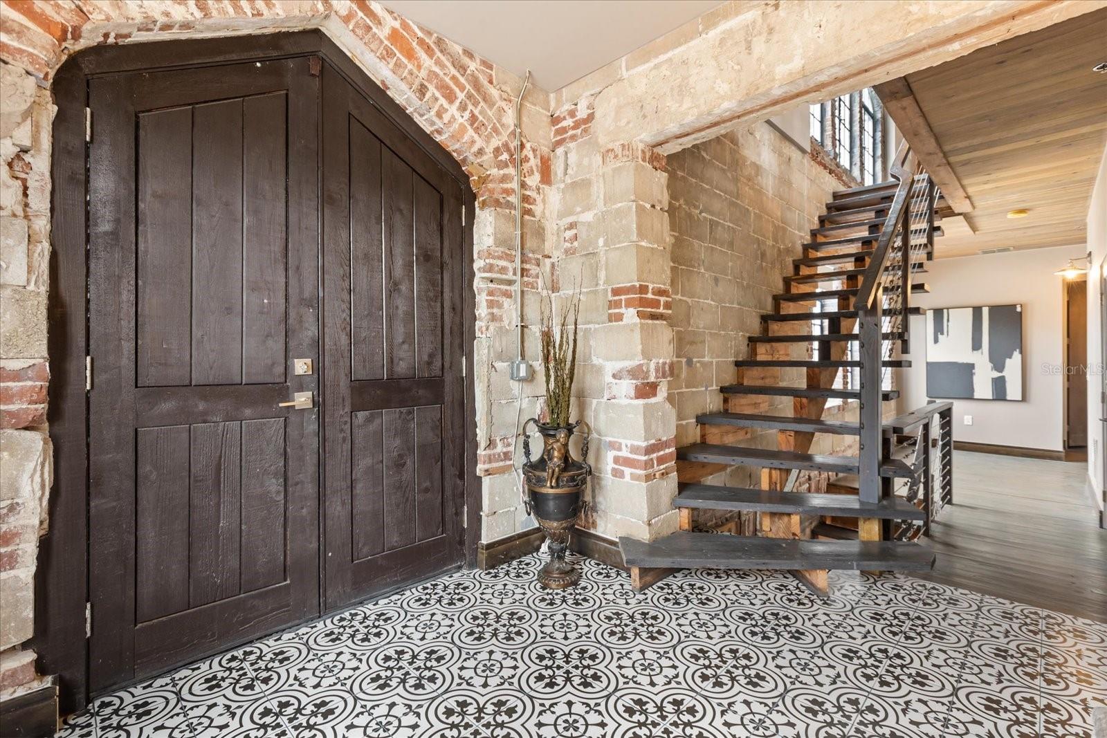 Image 28 of 87 For 601 Ridgewood Street