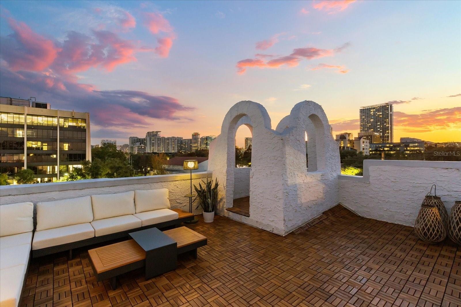 Image 3 of 87 For 601 Ridgewood Street