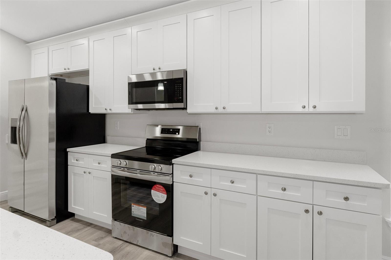 Listing photo id 11 for 43 Croft Ave.