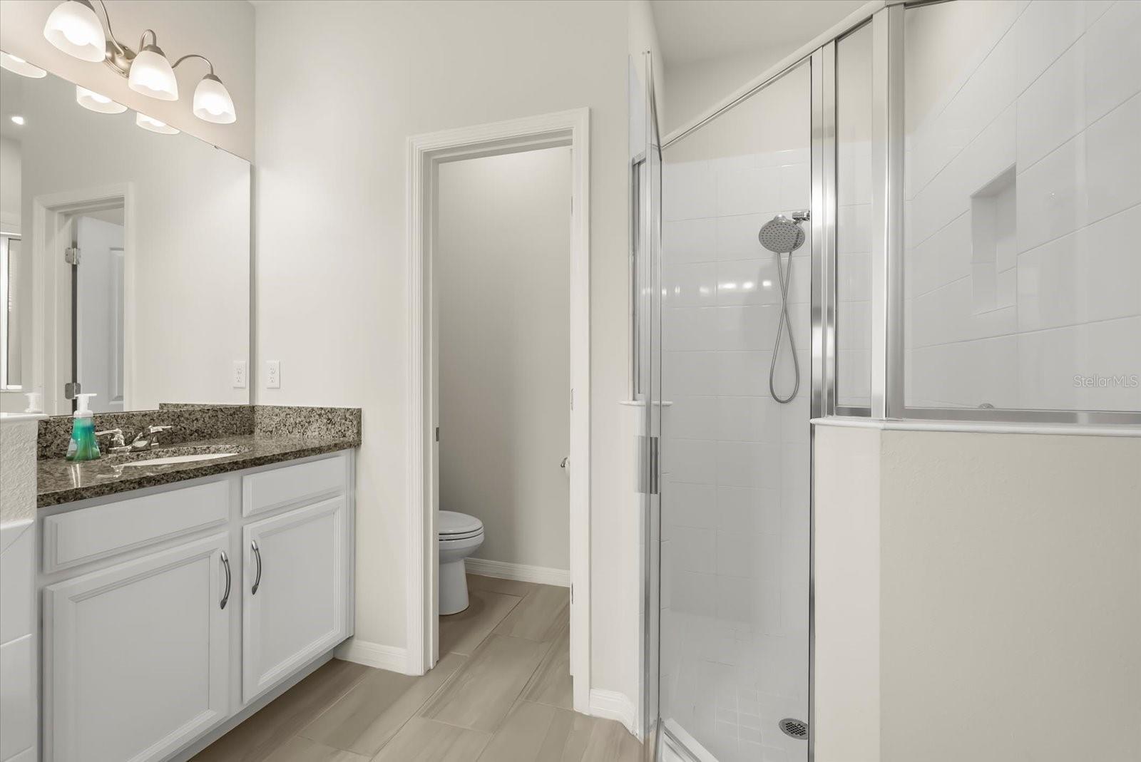 Image 26 of 36 For 17906 Hither Hills Circle