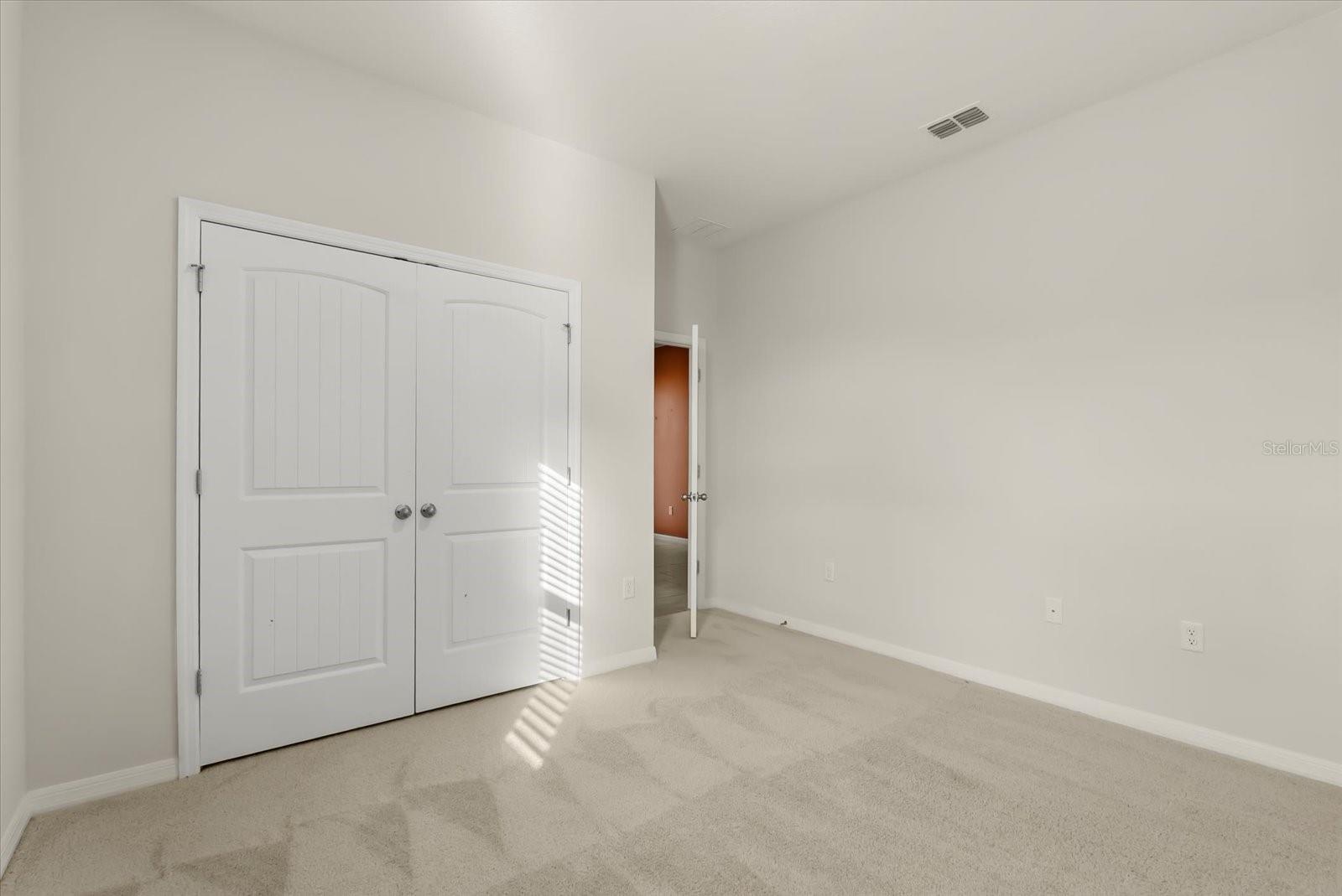 Image 8 of 36 For 17906 Hither Hills Circle