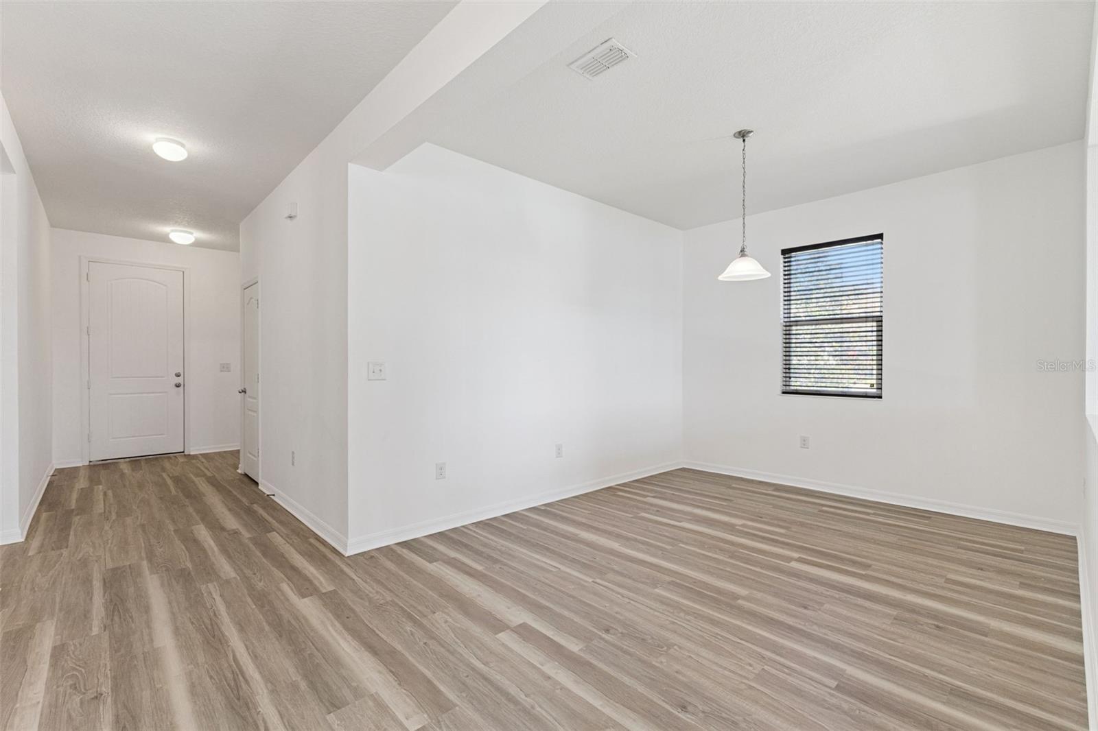 Image 13 of 59 For 4568 Baler Trails Drive